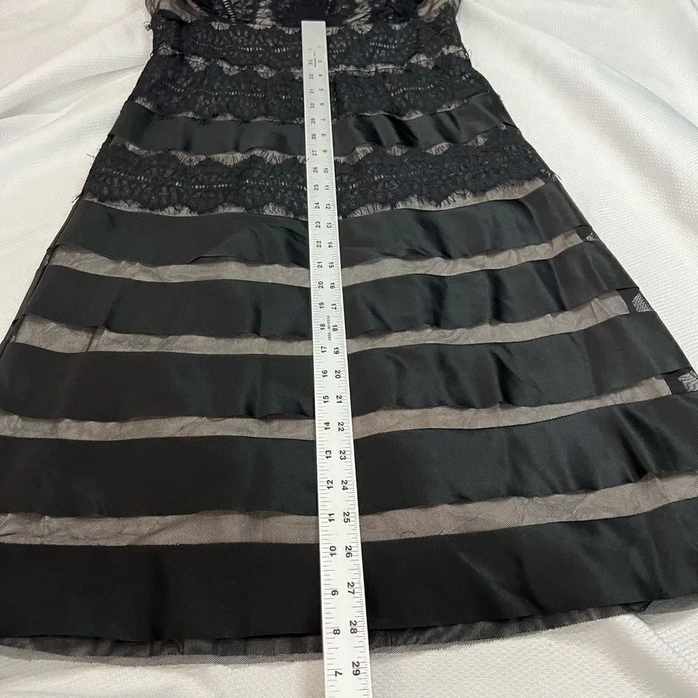 JS‎ Collections Black Lace V Neck Dress - Picture 8 of 11